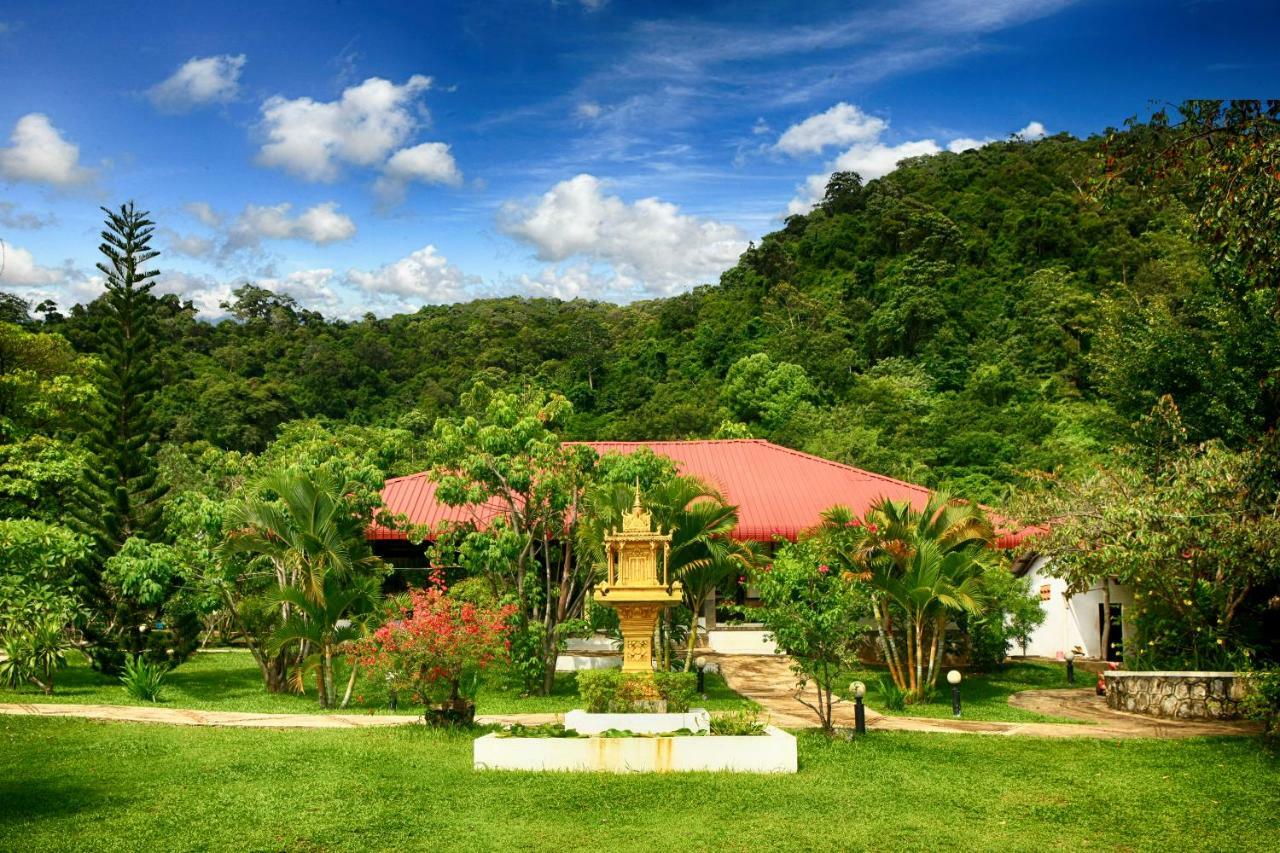 Q Bungalows Kep Bagian luar foto
