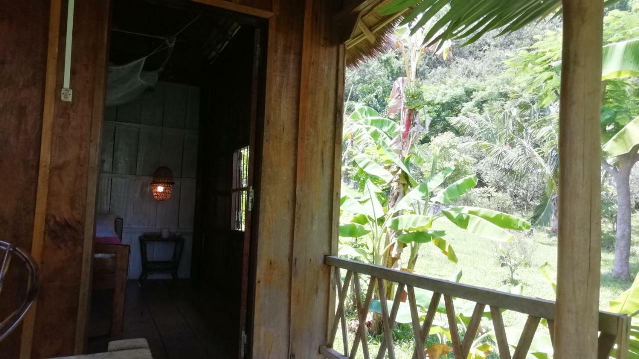 Q Bungalows Kep Bagian luar foto